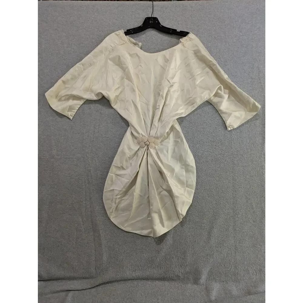 Christine Alger Shawl Cover Up Vintage Cape Satin Women's XS  Ivory White Poncho